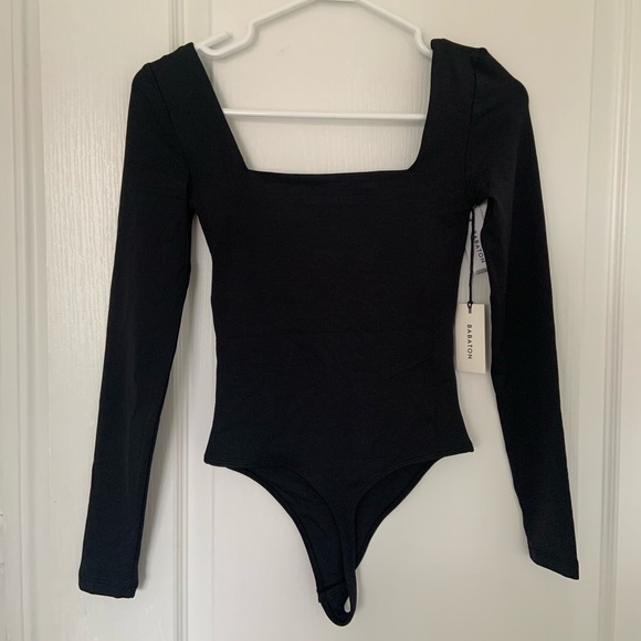 Aritzia Babaton contour long sleeve bodysuit (BNWT) - Picture 3 of 4